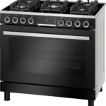 Bosch Cuisinière gaz Série 8 - 90 cm - 5 feux  -Fonte - Four XXL 147 L - Double tournebroche - BLACK GLASS